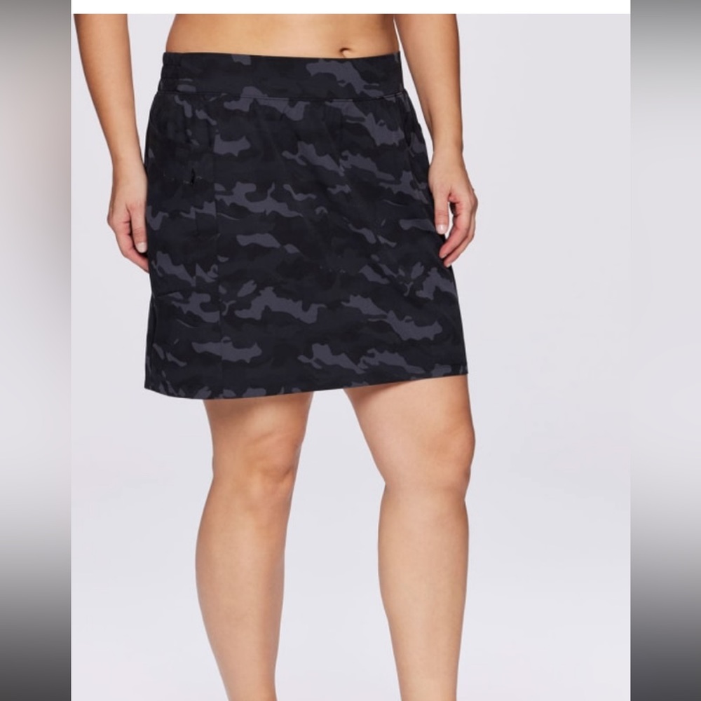 RBX Black Camouflage Skort Skirt Great Condition Size XL